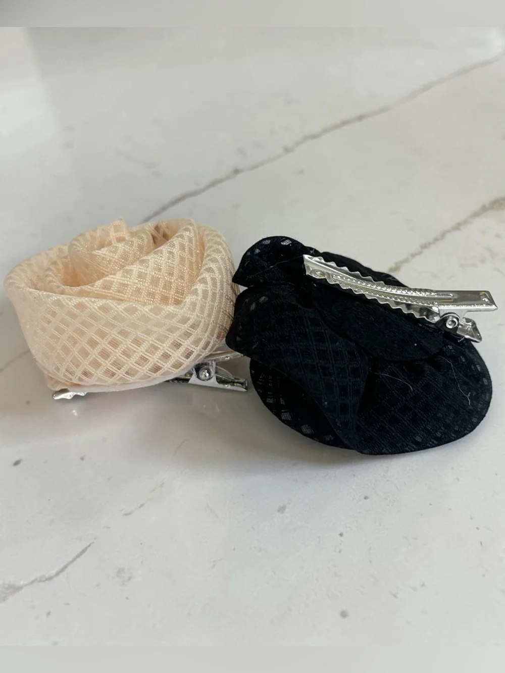 NWT Free People Mesh Floral Clip Duo in Black/Cream